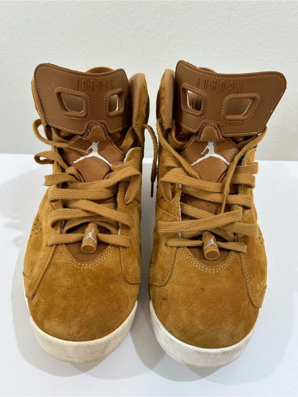 Air Jordan 6 Retro “Wheat” Golden Harvest Suede High-Top Sneakers, Men’s Size 13